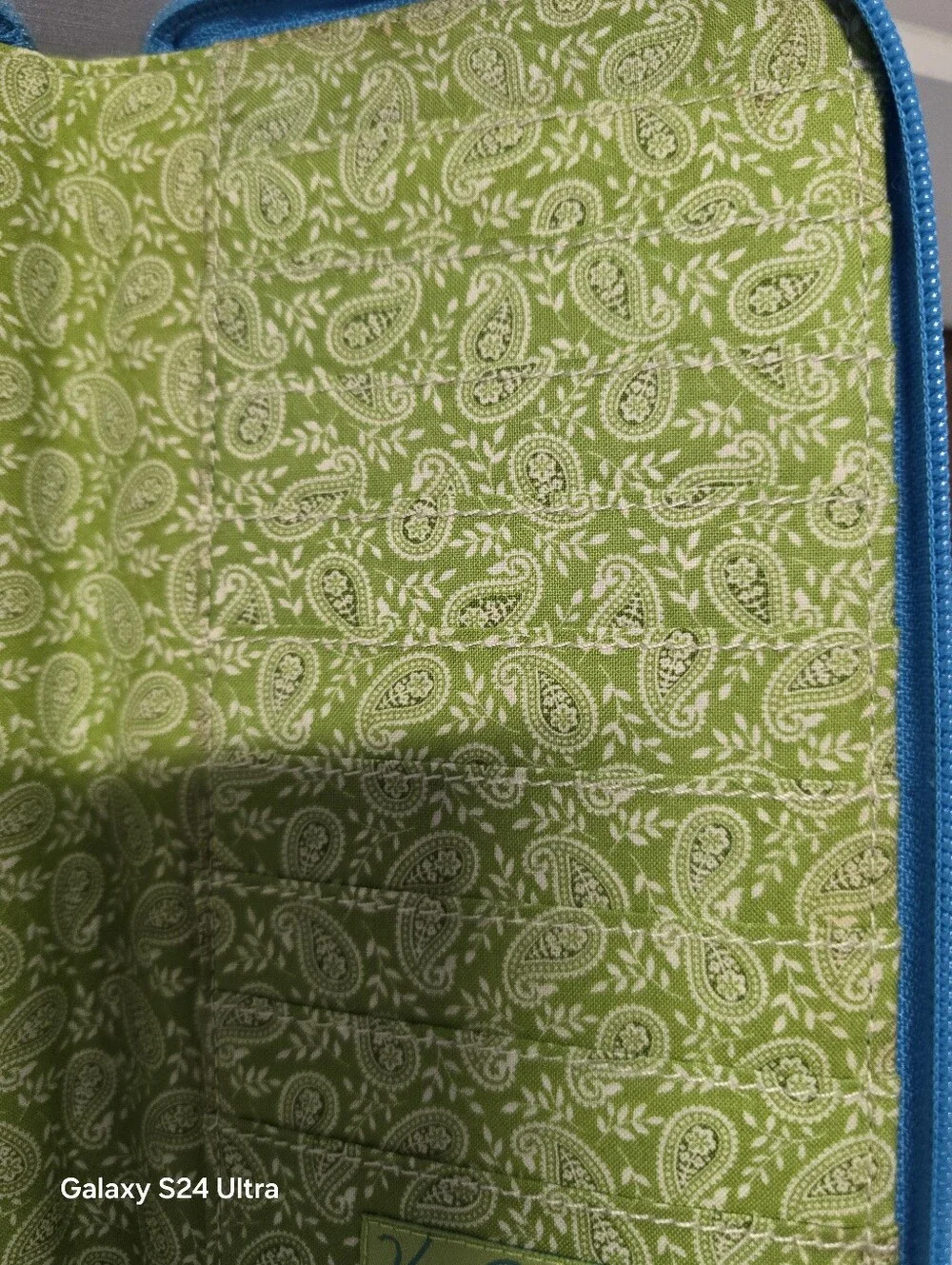 Vera Bradley BERMUDA BLUE PAISLEY Travel Organizer $42 Vintage Retired Pattern
